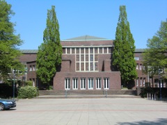 Am 22. und 23.06.1961 wurden 8 Stcke mit Tony Sheridan, begleiet von den Beat Brothers (Beatles) aufgenommen: Why, Nobody's Child, Sweet Georgia Brown, If You Love Me, Baby, Ain't She Sweet (Gesang John Lennon), Cry For A Shadow (instrumental), My Bonnie und When The Saints als Single. Produzent: Bert Kaempfert, Toningenieur: Karl Hinze. Hier wurden wegen der sehr guten Akustik ein groer Teil der Star-Club Aufnahmen eingespielt.